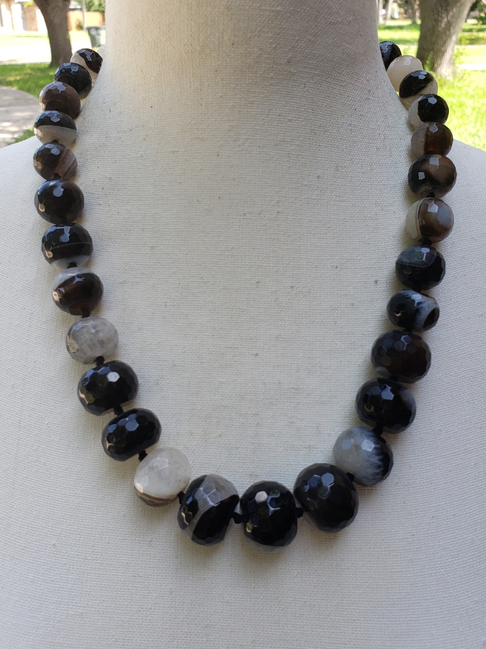 Chunky Agate Beaded Statement Necklace